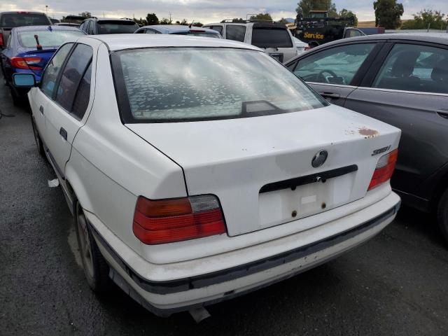 4USCD8323TLC70529 - 1996 BMW 318 I AUTO WHITE photo 3