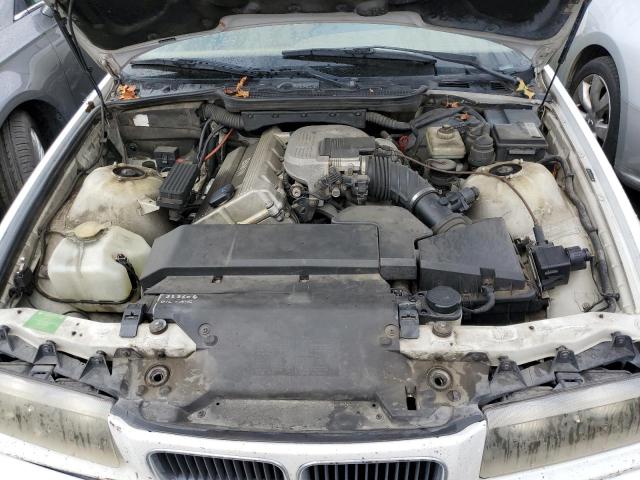 4USCD8323TLC70529 - 1996 BMW 318 I AUTO WHITE photo 7