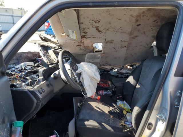 JTLZE4FEXDJ044398 - 2013 TOYOTA SCION XB 银色 照片 5