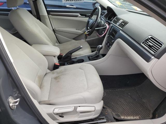 1VWDT7A30GC029790 - 2016 VOLKSWAGEN PASSAT R-L GRAY photo 5