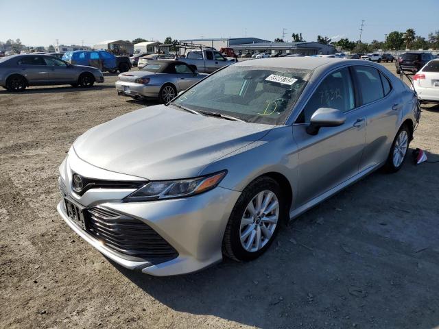 4T1C11AK8LU347827 - 2020 TOYOTA CAMRY LE  photo 2