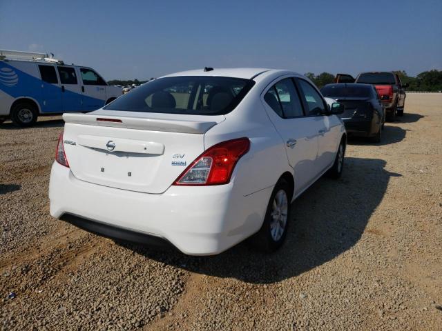 3N1CN7AP1KL830899 - 2019 NISSAN VERSA S/S WHITE photo 4