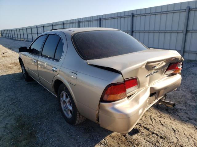 JN1CA21D9WT513300 - 1998 NISSAN MAXIMA GLE BEIGE photo 3