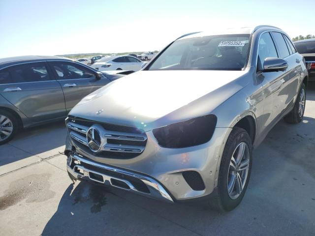 W1N0G8DB6NV385797 - 2022 MERCEDES-BENZ GLC 300 SILVER photo 2