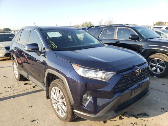 2T3C1RFVXKW001690 - 2019 TOYOTA RAV4 XLE P BLUE photo 1