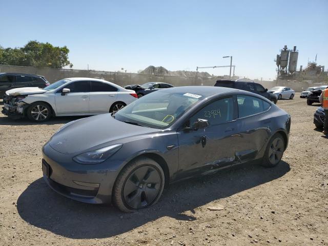 5YJ3E1EB6NF191561 - 2022 TESLA MODEL 3 GRAY photo 2