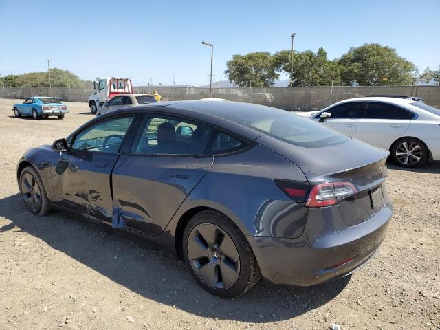 5YJ3E1EB6NF191561 - 2022 TESLA MODEL 3 GRAY photo 3