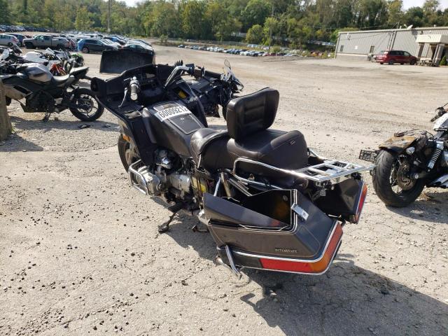 1HFSC1410HA307737 - 1987 HONDA GL1200 I GRAY photo 3