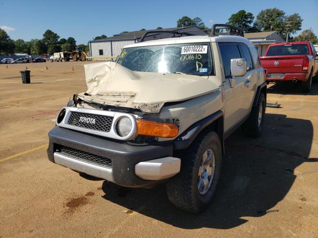 JTEZU11F88K001610 - 2008 TOYOTA FJ CRUISER BEIGE photo 2