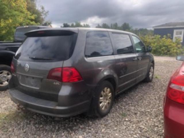2V4RW4DX9AR229388 - 2010 VOLKSWAGEN ROUTAN S GRAY photo 4