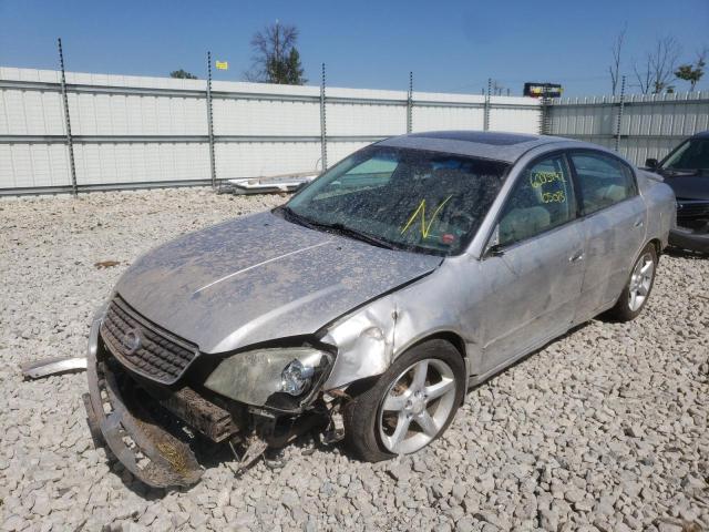 1N4BL11D25C326403 - 2005 NISSAN ALTIMA SE SILVER photo 2