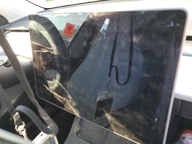 5YJYGDED3MF181300 - 2021 TESLA MODEL Y أبيض صورة 8