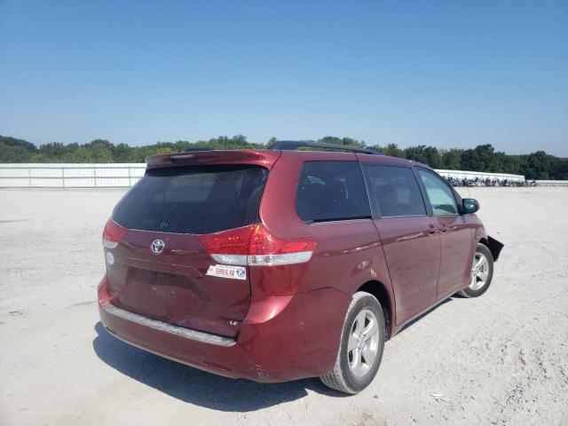 5TDKK3DC7ES483872 - 2014 TOYOTA SIENNA LE RED photo 4