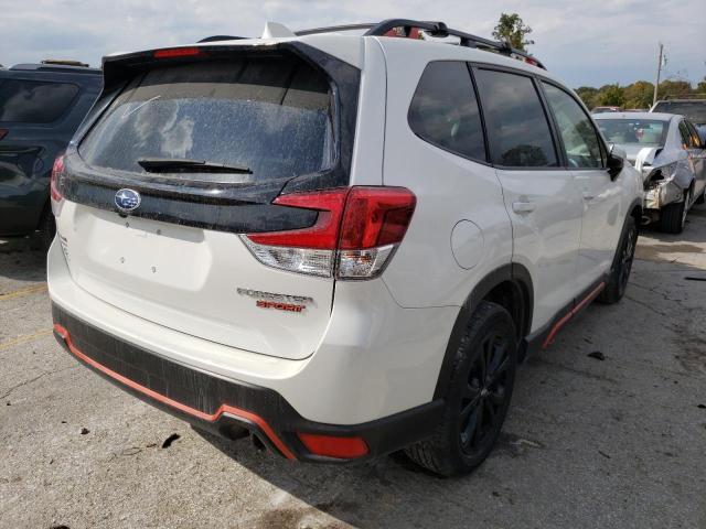 JF2SKALC2MH462633 - 2021 SUBARU FORESTER S WHITE photo 4