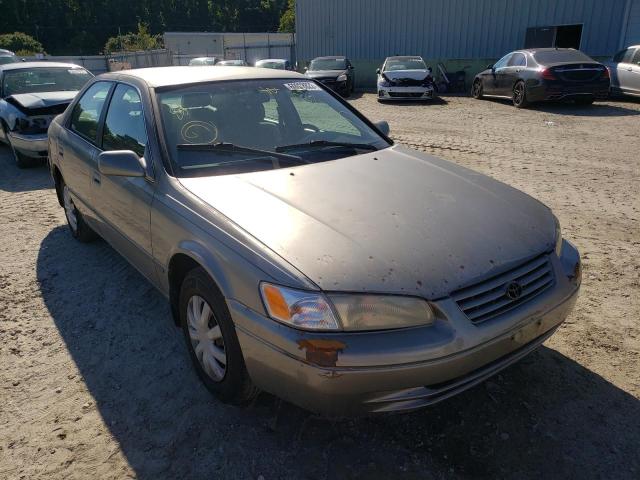 4T1BG22K1VU098501 - 1997 TOYOTA CAMRY CE BEIGE photo 1