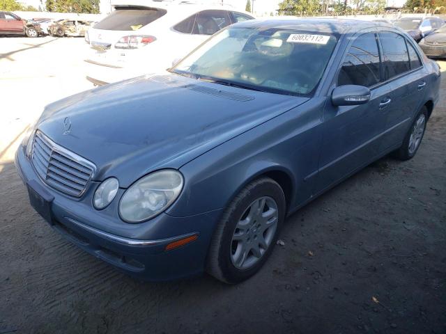 WDBUF56J26A776113 - 2006 MERCEDES-BENZ E 350 BLUE photo 2