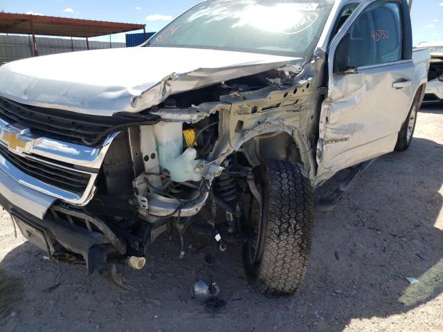 1GCGSCEN1J1159653 - 2018 CHEVROLET COLORADO L SILVER photo 9