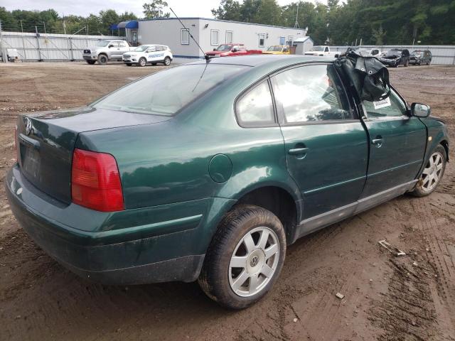 WVWMA63B0XE510800 - 1999 VOLKSWAGEN PASSAT GLS GREEN photo 4