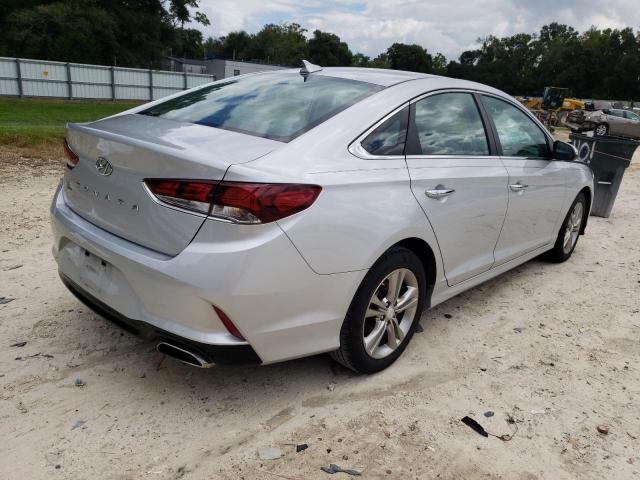 5NPE34AF6KH747227 - 2019 HYUNDAI SONATA LIM SILVER photo 4