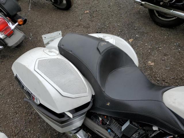 5VPYW36N8G3053819 - 2016 VICTORY MOTORCYCLES MAGNUM WHITE photo 6