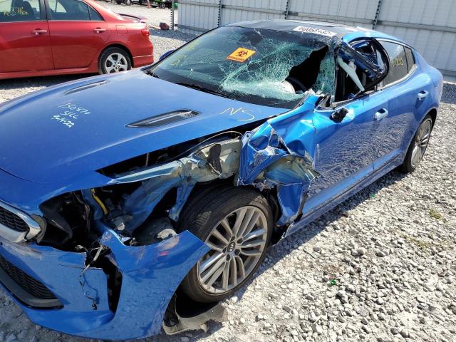 KNAE15LAXJ6034575 - 2018 KIA STINGER BLUE photo 9