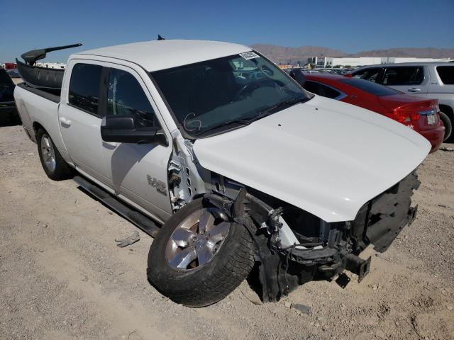 1C6RR7LT8KS646624 - 2019 RAM 1500 CLASS WHITE photo 1