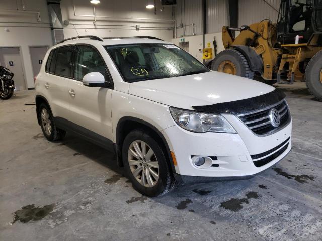 WVGBV7AX5AW538203 - 2010 VOLKSWAGEN TIGUAN SE WHITE photo 1