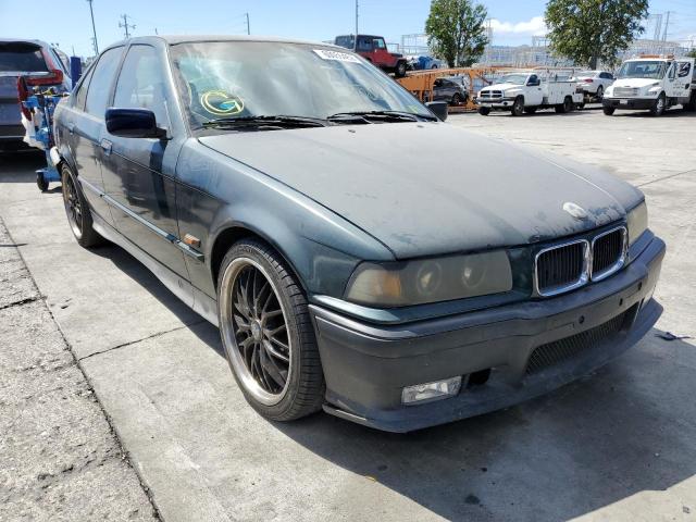 WBACA5324RFG11924 - 1994 BMW 318 I GREEN photo 1