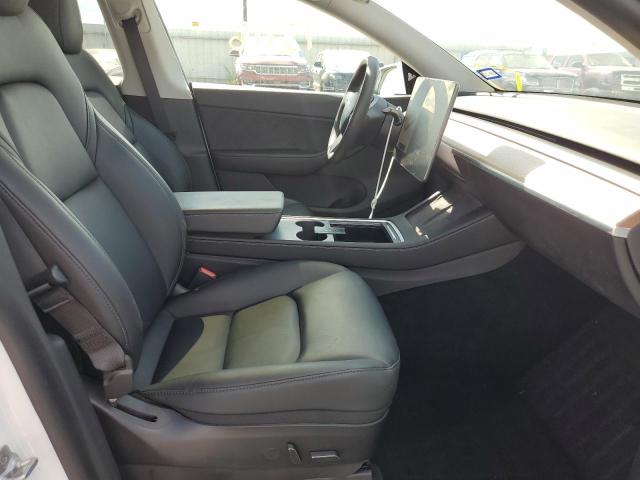 5YJYGDEE4MF186286 - 2021 TESLA MODEL Y أبيض صورة 5