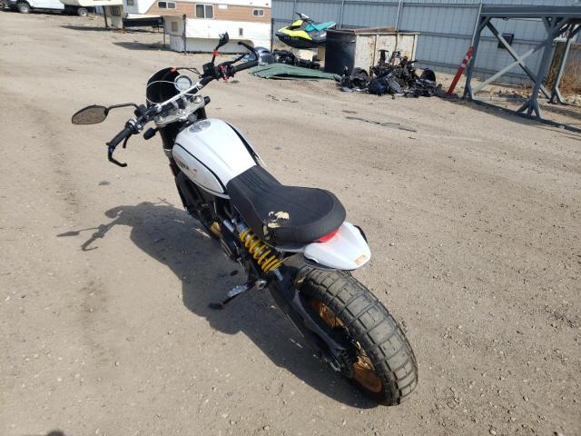 ML0KAFPM7NT002478 - 2022 DUCATI SCRAMBLER TWO TONE photo 3