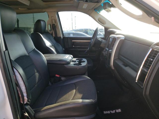 1C6RR6GT4KS747535 - 2019 RAM 1500 CLASS თეთრი ფოტო 5