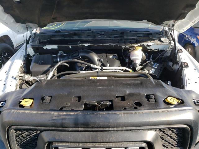 1C6RR6GT4KS747535 - 2019 RAM 1500 CLASS თეთრი ფოტო 7