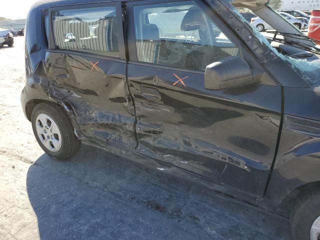 KNDJT2A16A7136995 - 2010 KIA SOUL BLACK photo 9