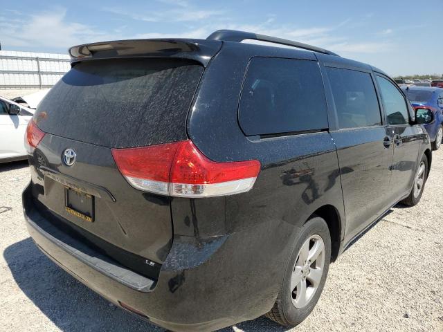 5TDKK3DC7DS333758 - 2013 TOYOTA SIENNA LE BLACK photo 4