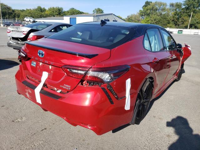 4T1K31AK4NU034993 - 2022 TOYOTA CAMRY XSE RED photo 4