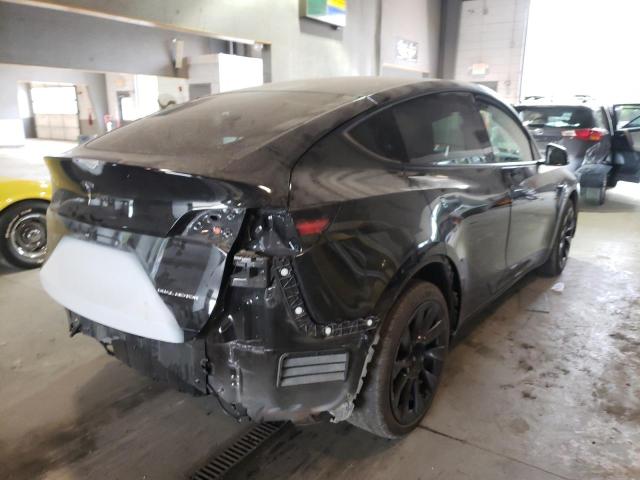 5YJYGDEE7MF100131 - 2021 TESLA MODEL Y أسود صورة 4