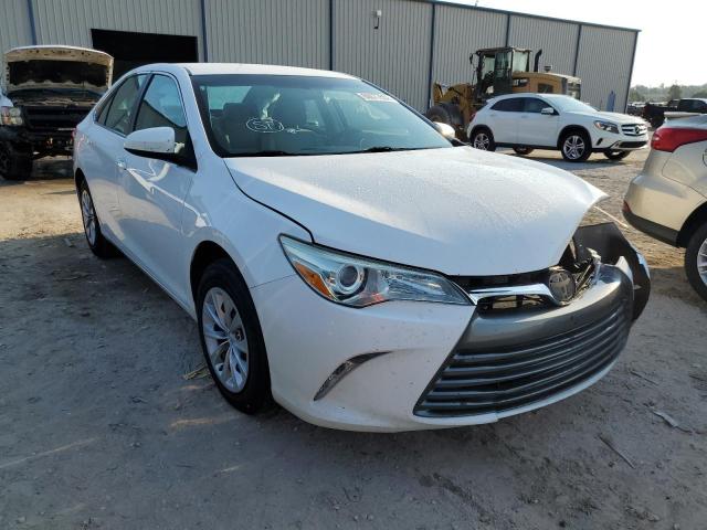 4T1BF1FK0GU567815 - 2016 TOYOTA CAMRY LE A Ақ фото 1