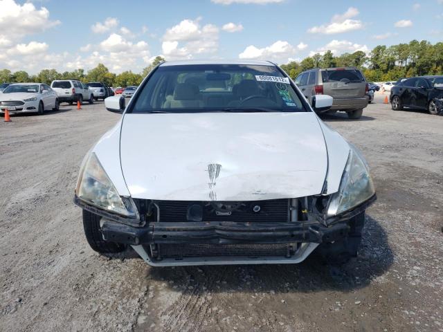 JHMCM56303C036322 - 2003 HONDA ACCORD LX WHITE photo 9