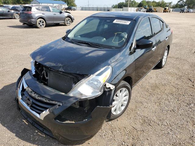 3N1CN7AP8HL864265 - 2017 NISSAN VERSA S BLACK photo 2