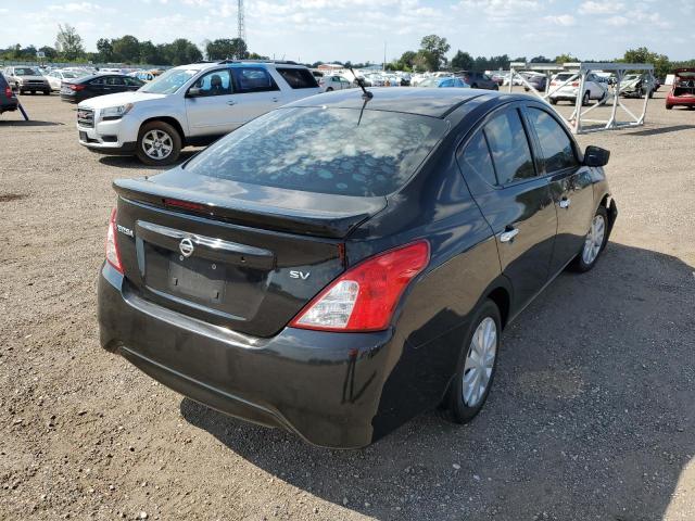 3N1CN7AP8HL864265 - 2017 NISSAN VERSA S BLACK photo 4