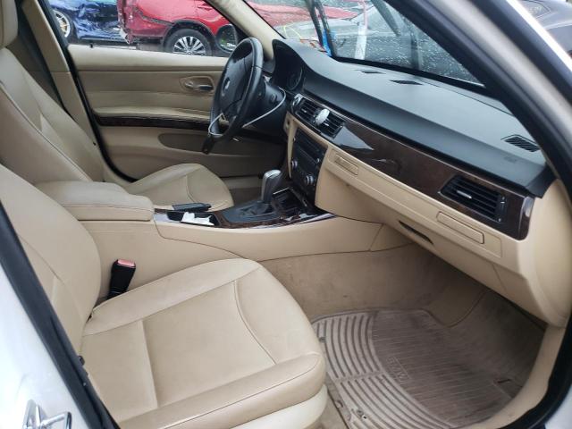 WBAVC73538KP39972 - 2008 BMW 3 SERIES 白色 照片 5