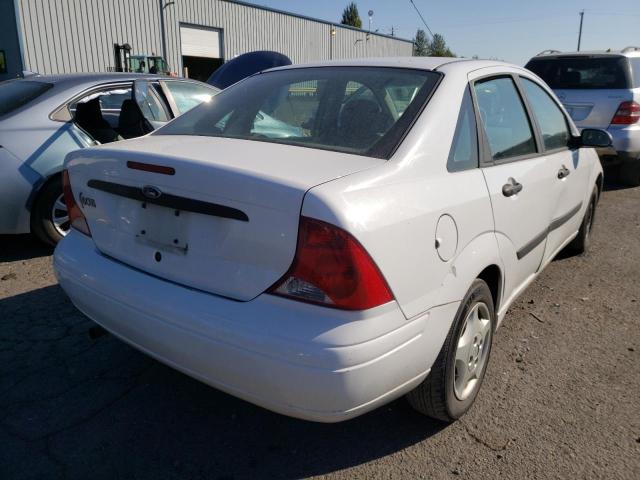 1FAFP33P13W114967 - 2003 FORD FOCUS LX WHITE photo 4