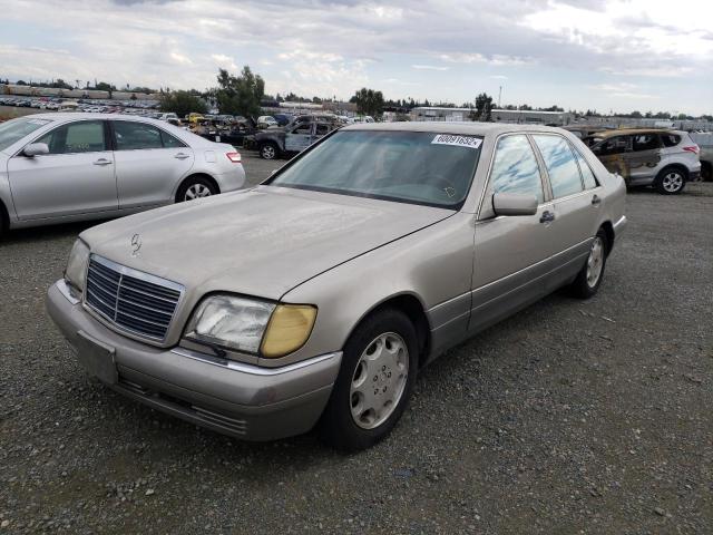 WDBGA33E4TA326210 - 1996 MERCEDES-BENZ S 320 TAN photo 2