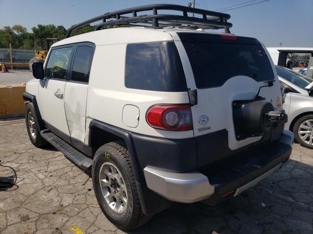 JTEBU4BF9CK144706 - 2012 TOYOTA FJ CRUISER WHITE photo 3