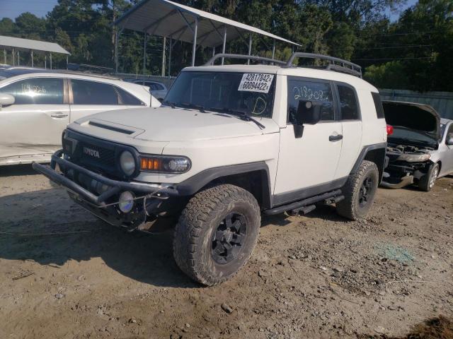 JTEBU11F28K038377 - 2008 TOYOTA FJ CRUISER WHITE photo 2