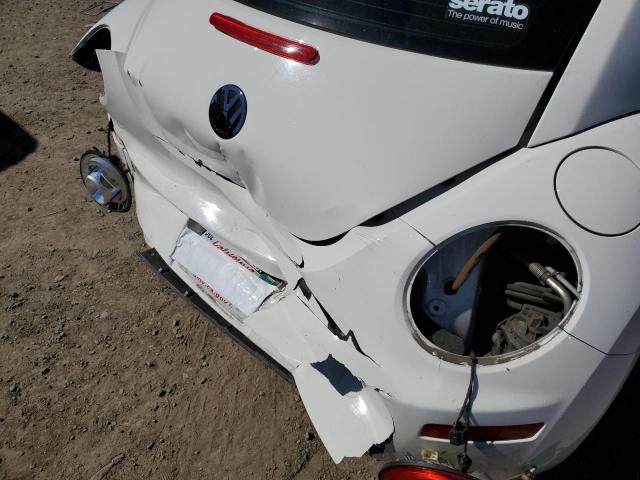 3VWRG3AG7AM034593 - 2010 VOLKSWAGEN NEW BEETLE 白色 照片 9