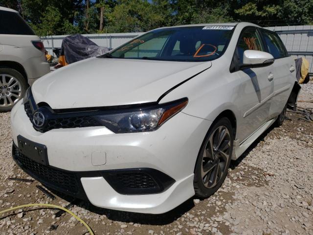 JTNKARJE0GJ507792 - 2016 TOYOTA SCION IM WHITE photo 2