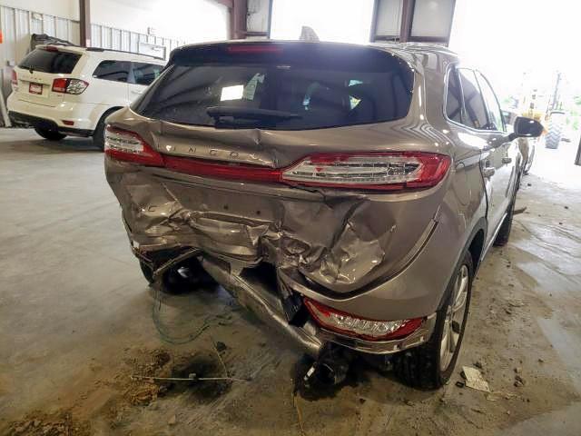 5LMCJ2C91KUL07942 - 2019 LINCOLN MKC SELECT TAN photo 9