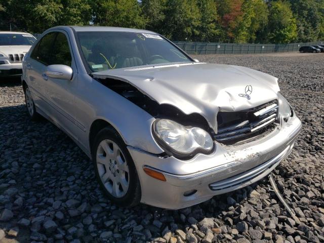 WDBRF87H86F758009 - 2006 MERCEDES-BENZ C 350 4MAT SILVER photo 1