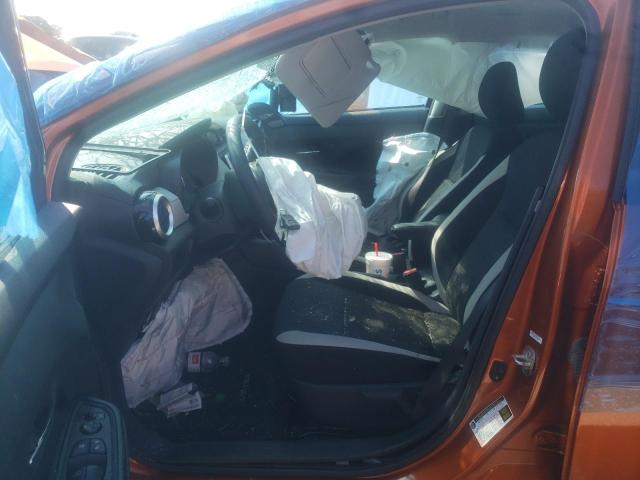 3N1CN8EV5ML882540 - 2021 NISSAN VERSA SV ORANGE photo 5